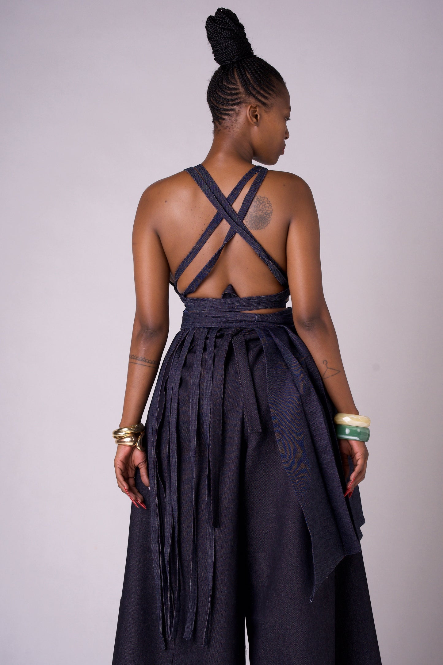 umfazi omdala Top Single Piece