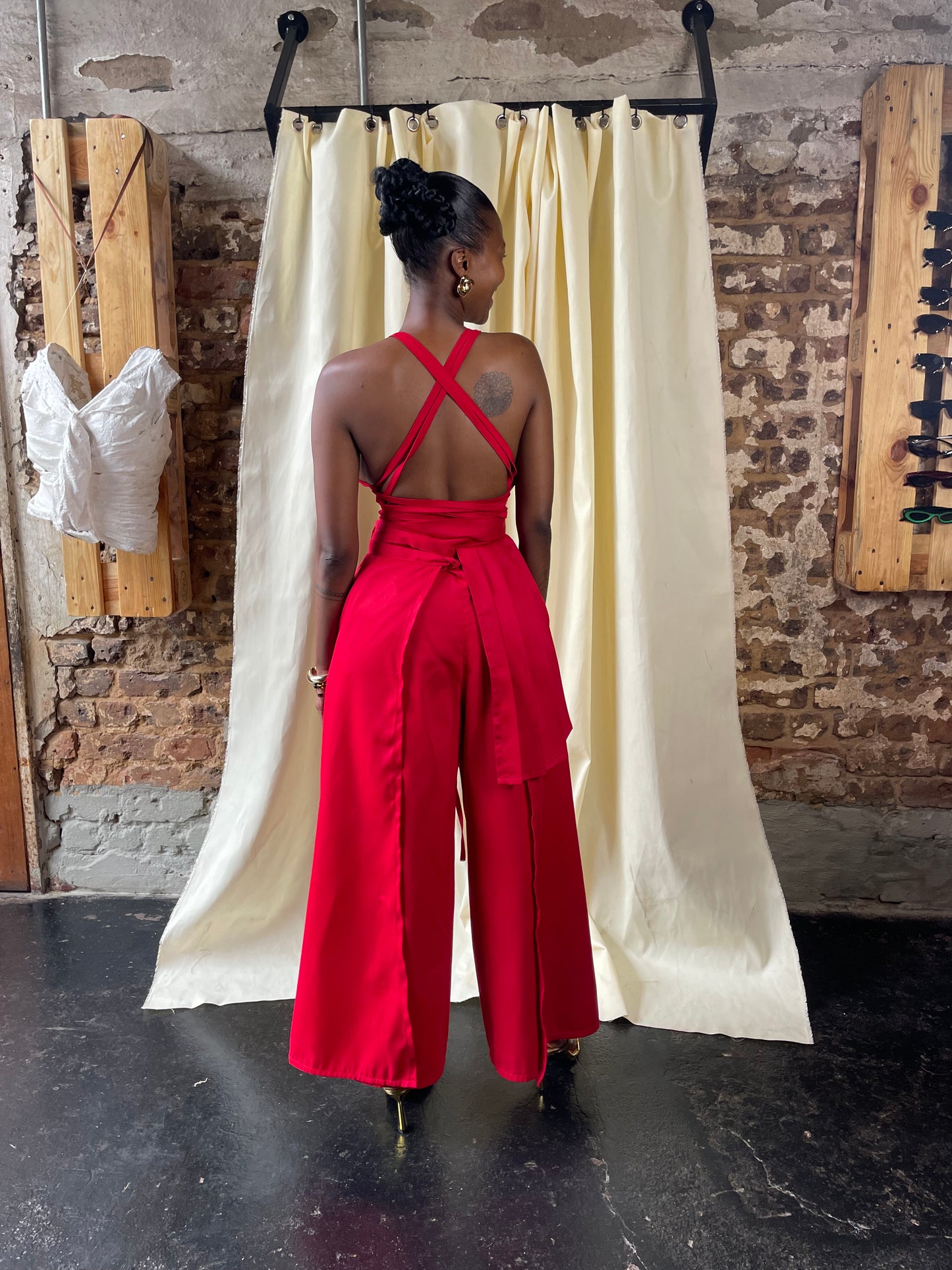Umfazi obomvu Top and Wrap pants two piece