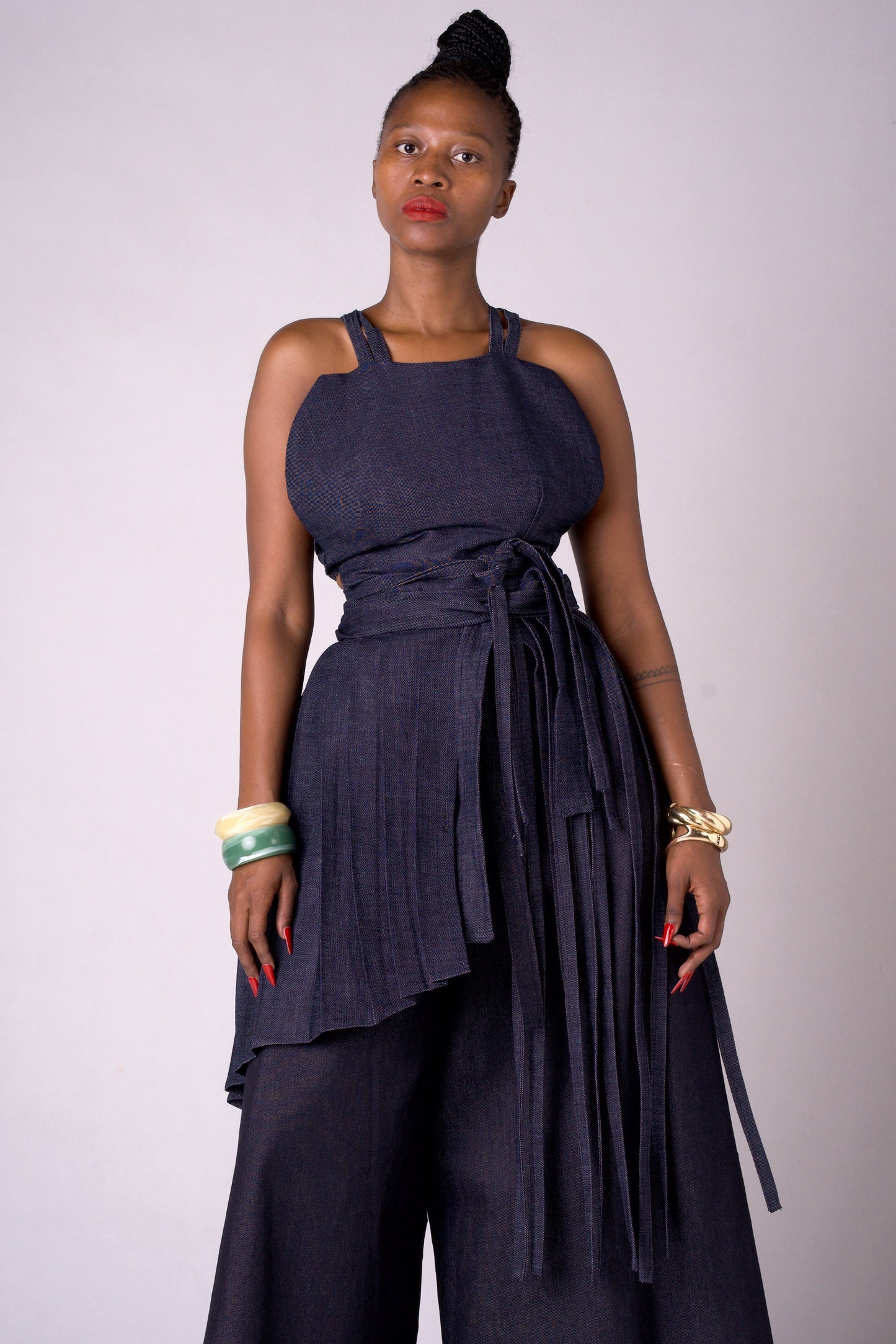 umfazi omdala Top Single Piece