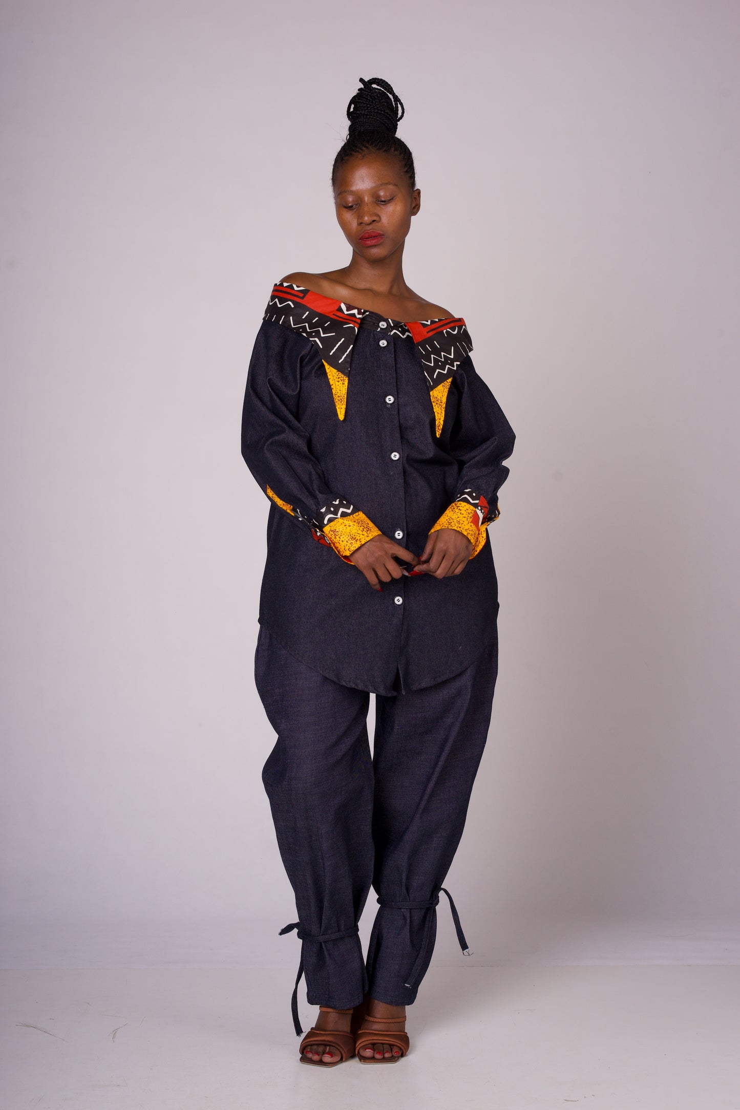 Denim and prinded off shoukder