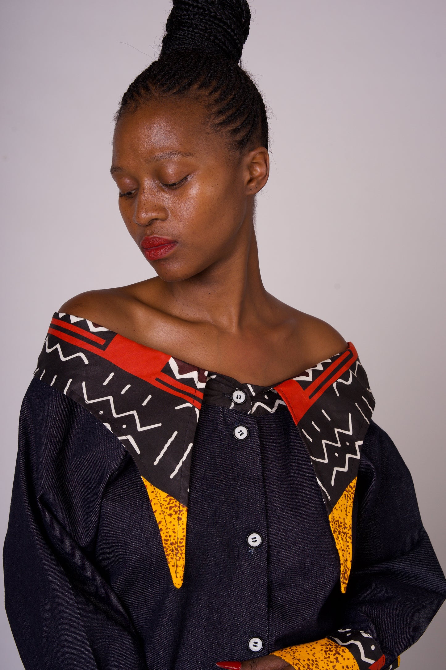 Denim and prinded off shoukder