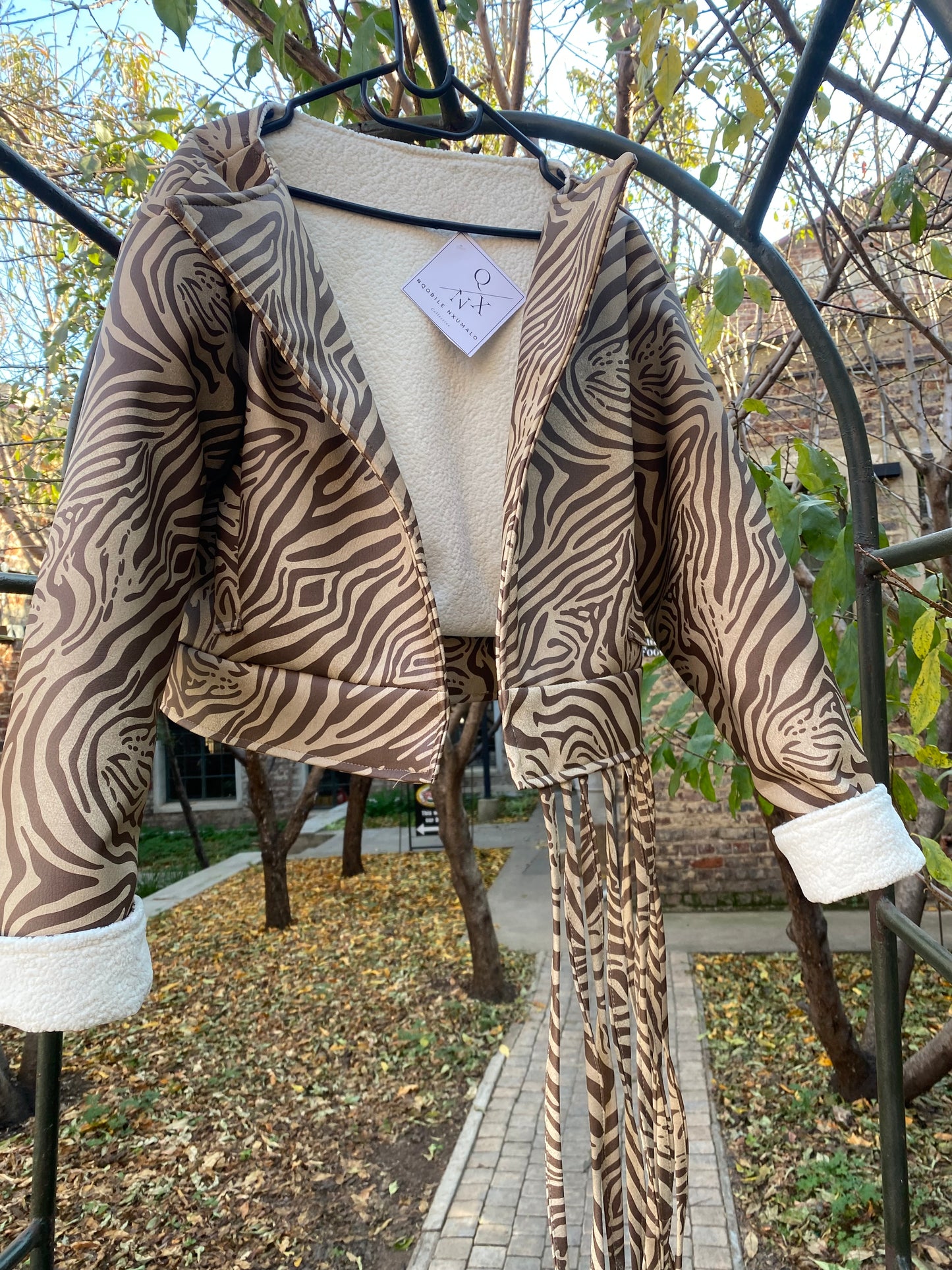 crop jacket