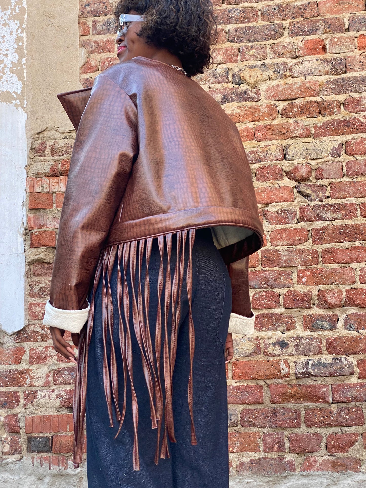crop  brown jacket