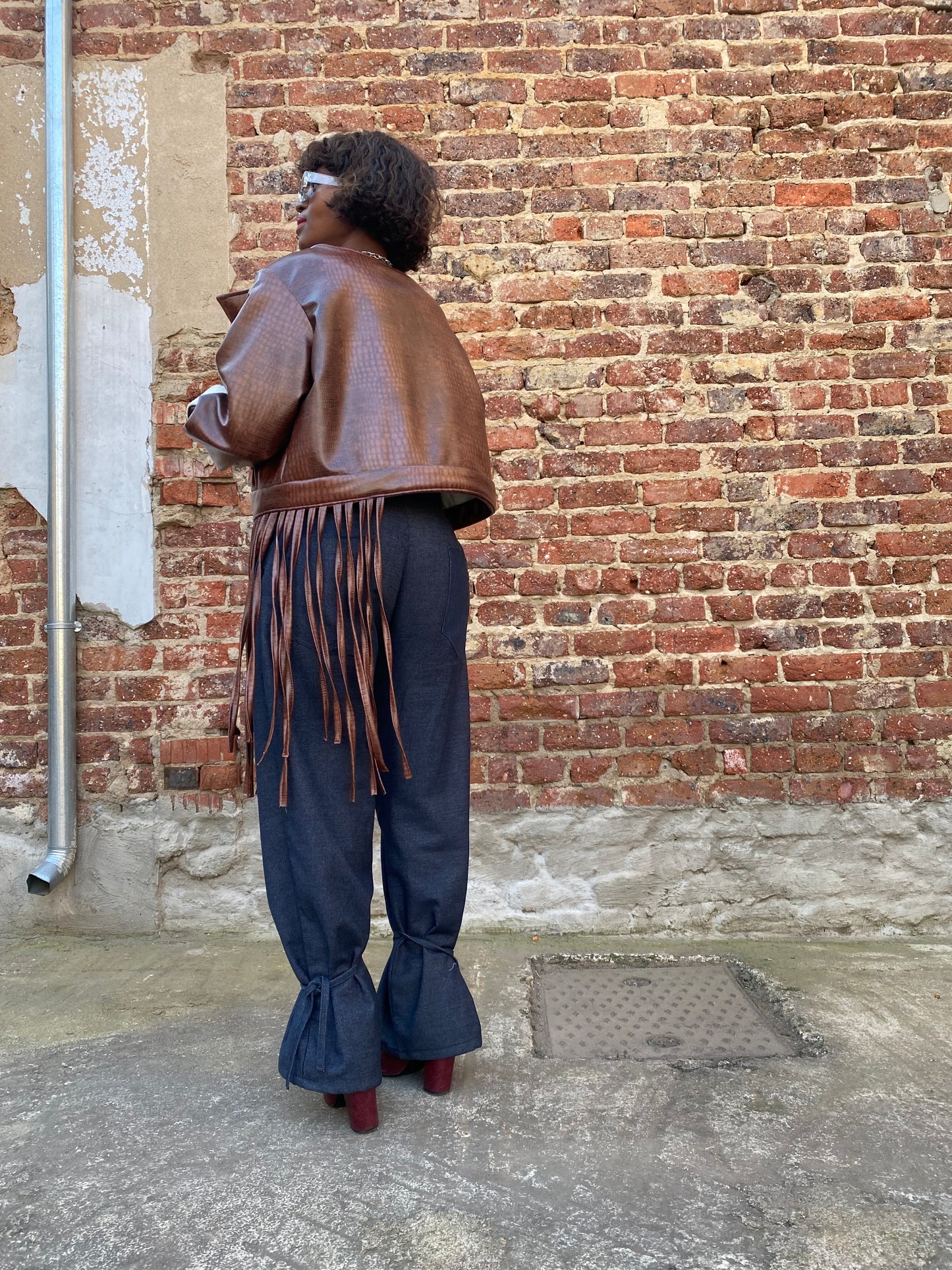 crop  brown jacket