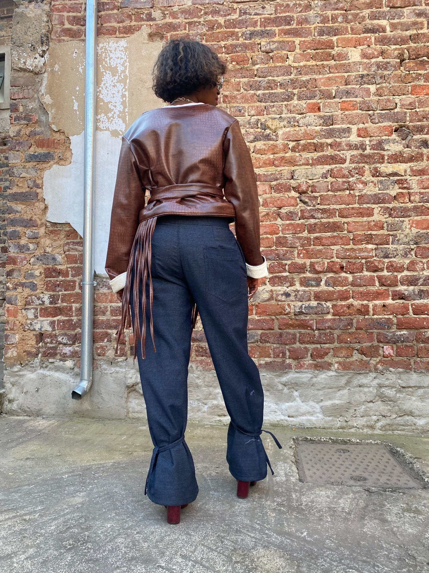crop  brown jacket