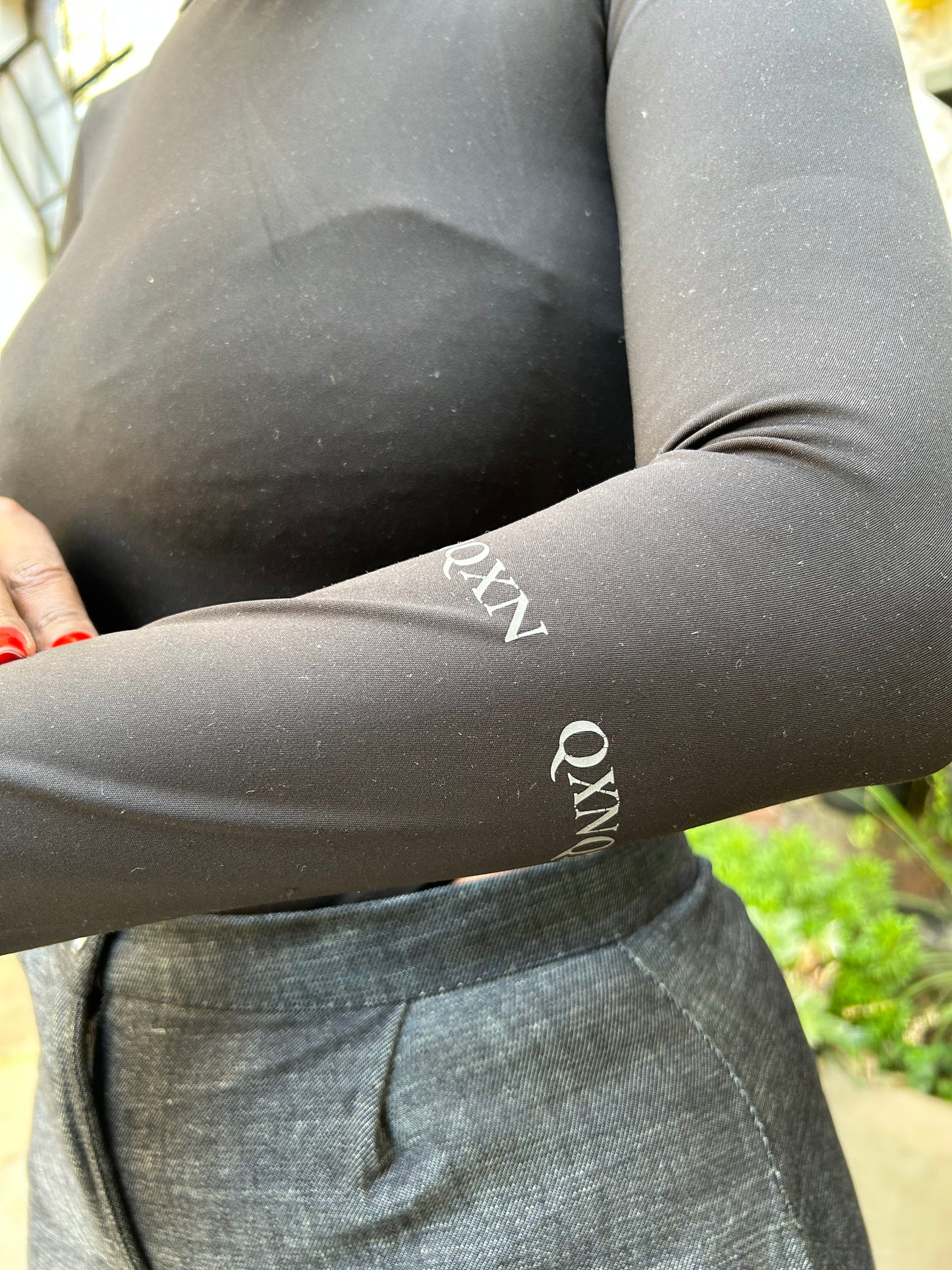 BRANDED BLACK BODY SUIT