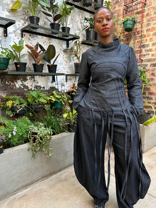 IVEMVANE TOP AND A BARREL JEANS TWO PIECE