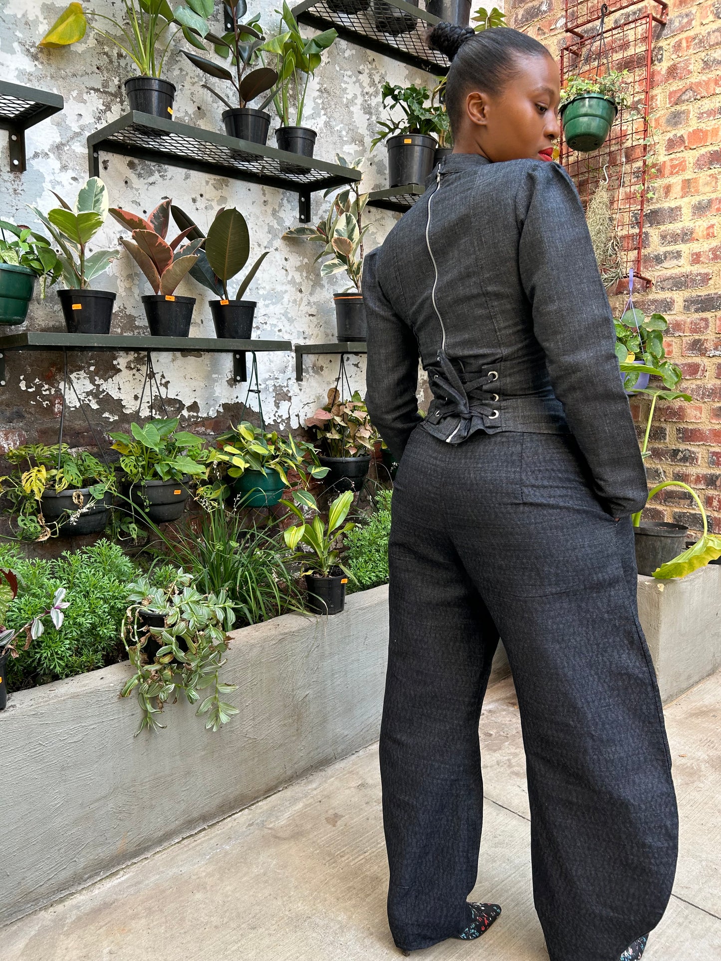 IVEMVANE TOP AND A BARREL JEANS TWO PIECE
